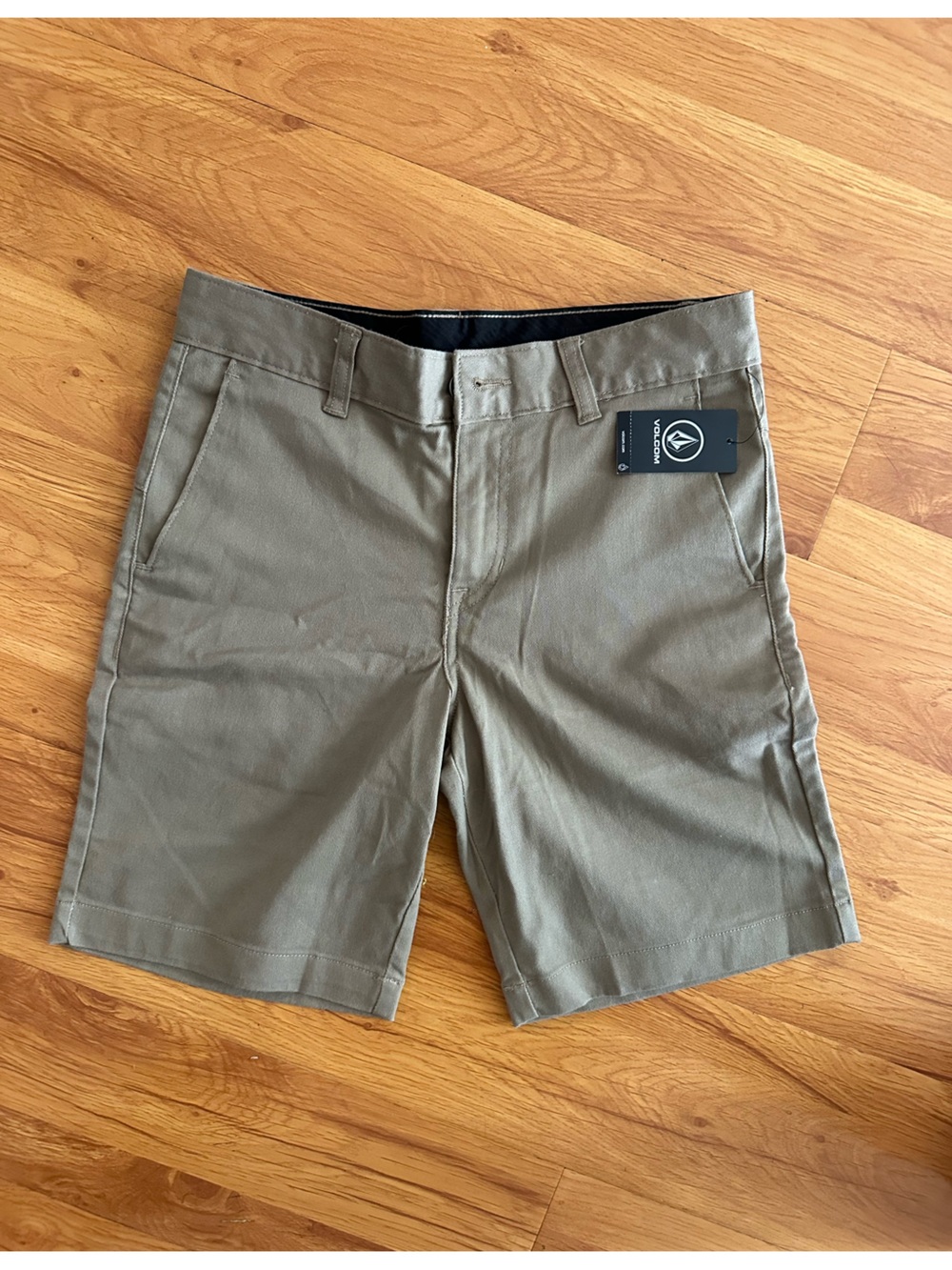 VOLCOM Khaki Shorts | Big Kids size 14 (27) | NWT